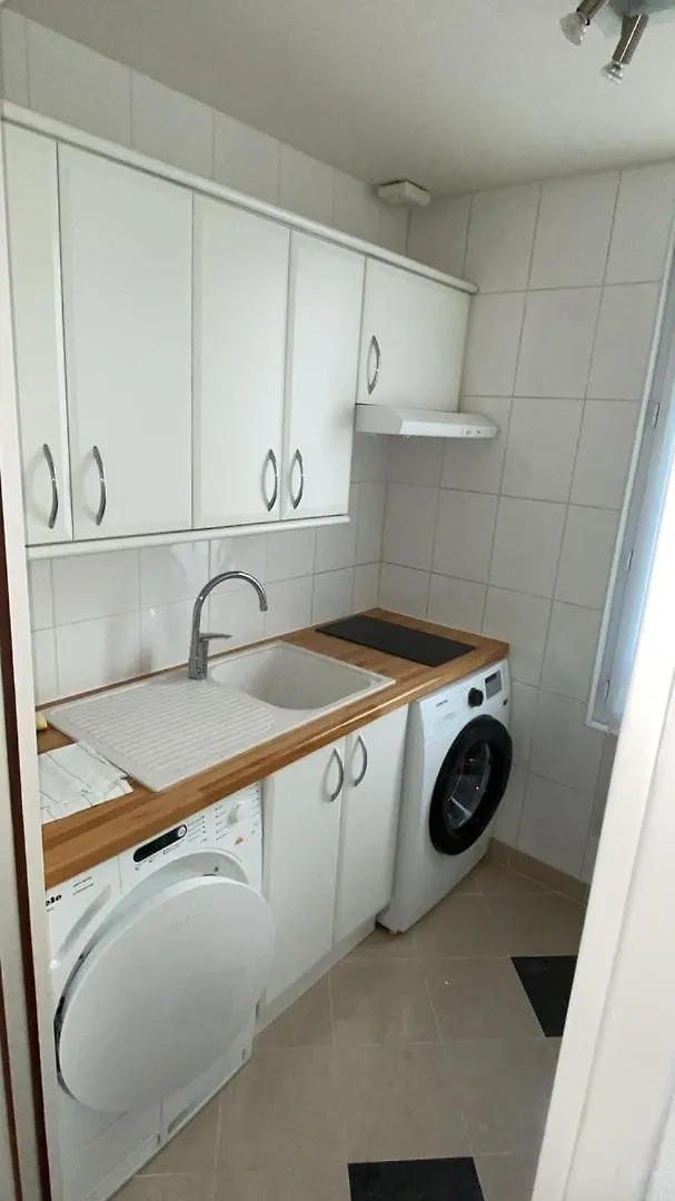 The Cosy Cocon Close To Eiffel Tower & Invalides Paris Apartment